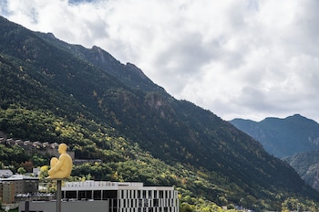 pierre and vacances andorra bordes denvalira