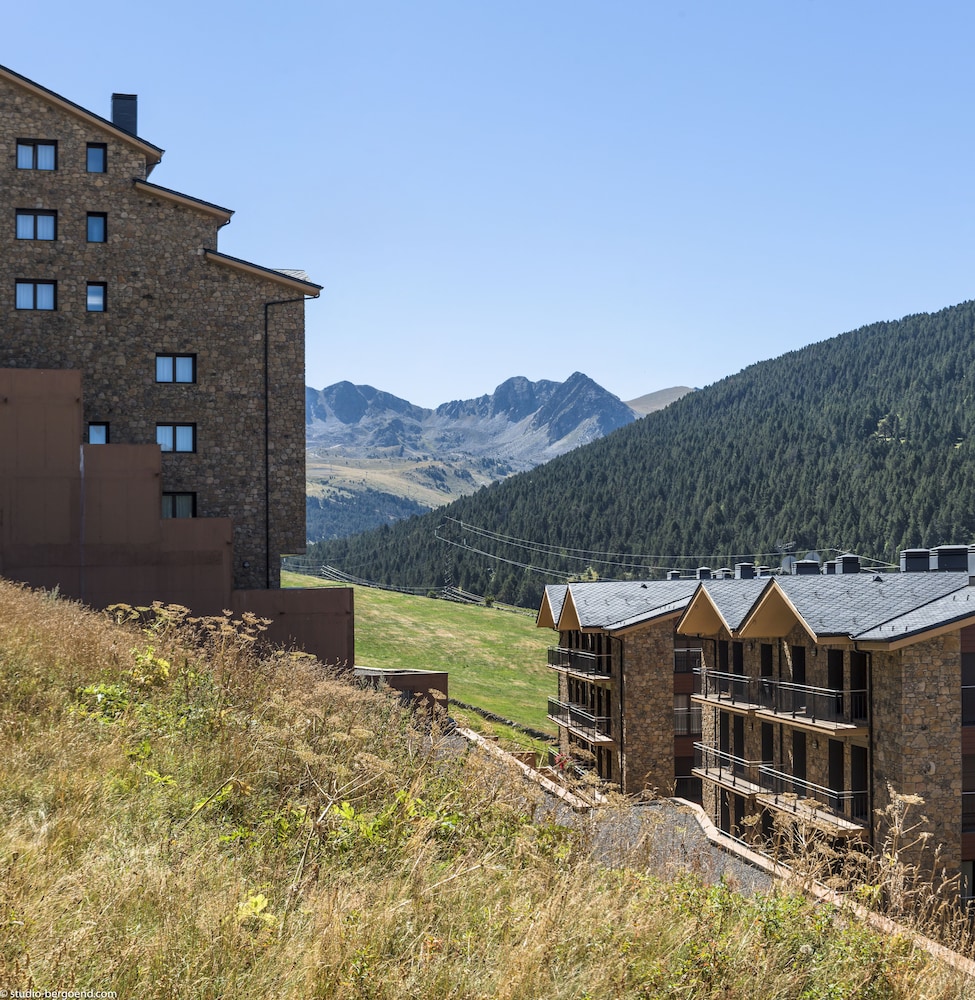 pierre and vacances andorra bordes denvalira