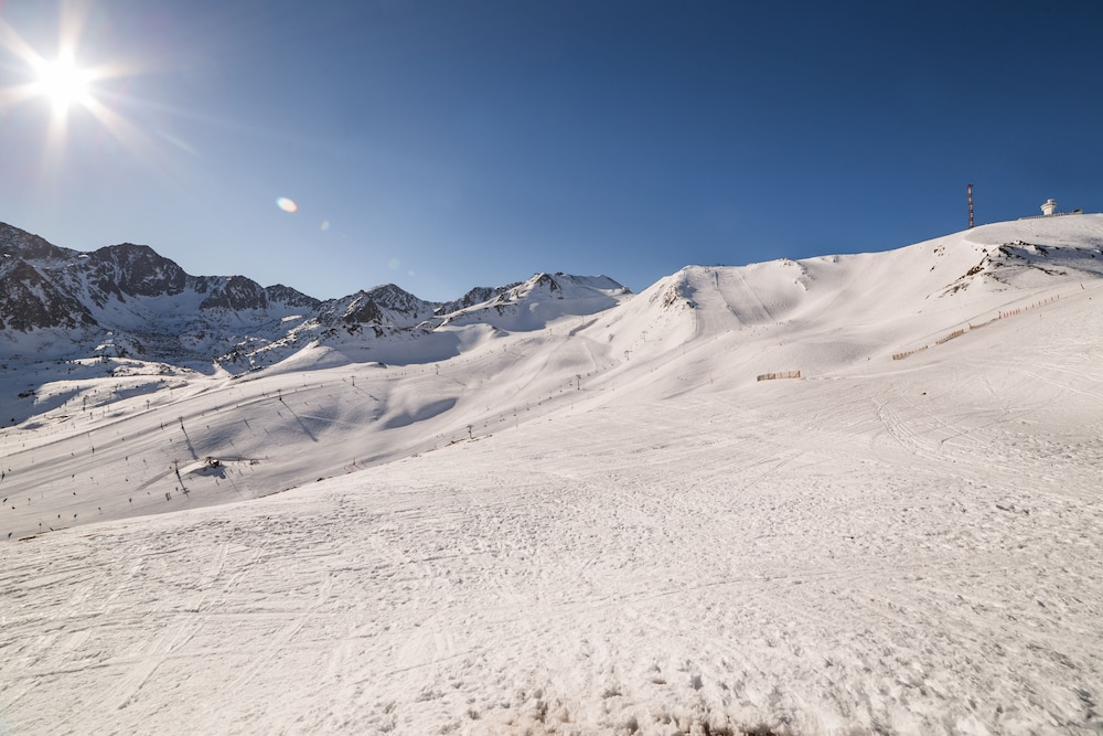 pierre and vacances andorra bordes denvalira