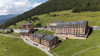 pierre and vacances andorra bordes denvalira