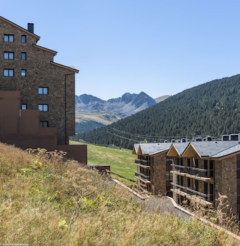 pierre and vacances andorra bordes denvalira