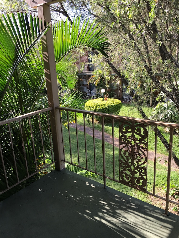 the select inn gosford