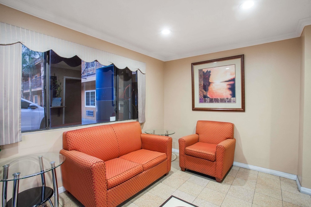travelodge by wyndham ontario