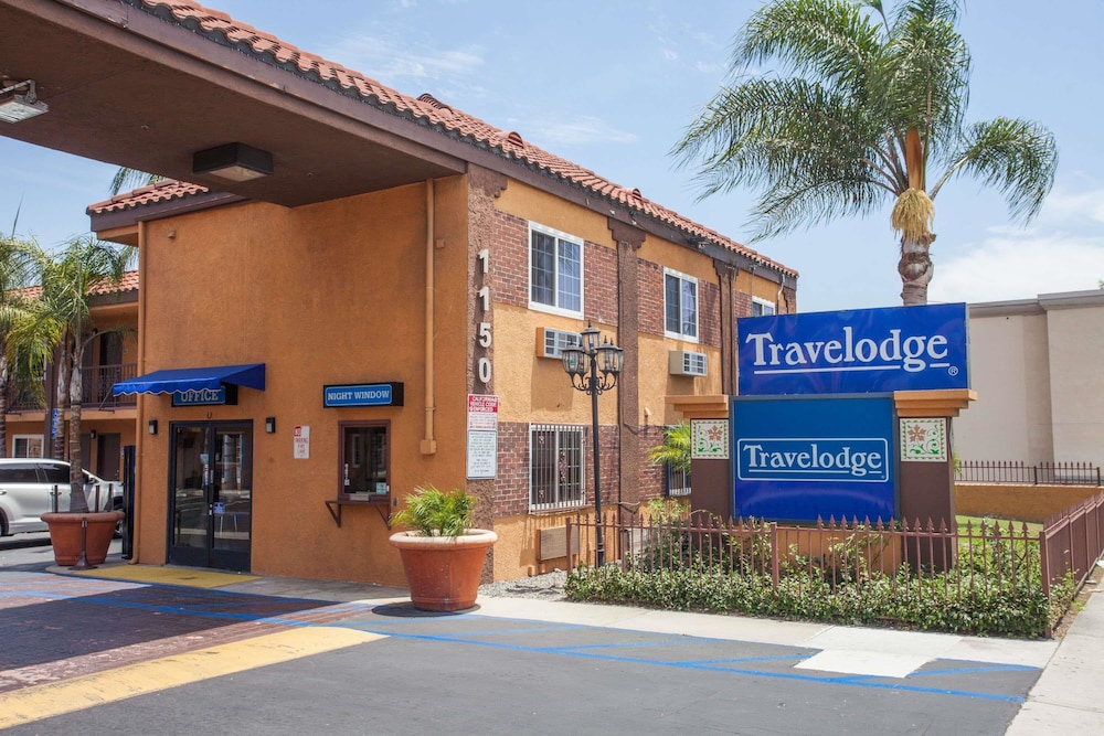 travelodge by wyndham ontario