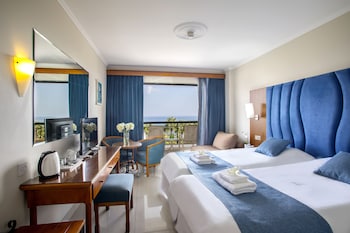 anastasia beach hotel