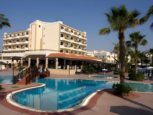 anastasia beach hotel