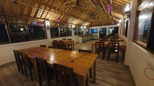 the tiger claw resort
