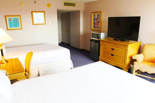 laughlin river lodge