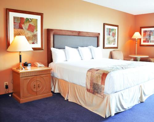 laughlin river lodge
