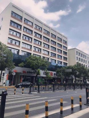 7days inn nanchang railway central station