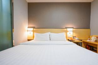 7days inn nanchang railway central station