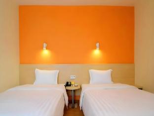 7days inn nanchang railway central station