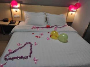 7days inn nanchang railway central station