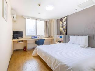 7days inn nanchang railway central station