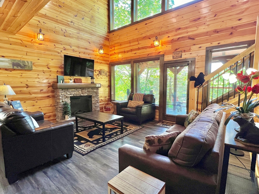 south side serenity 2 bedroom cabin by redawning
