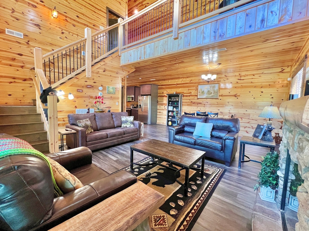 south side serenity 2 bedroom cabin by redawning
