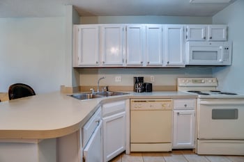 sandpiper cove resort by panhandle getaways