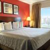 hotel champaign urbana university area