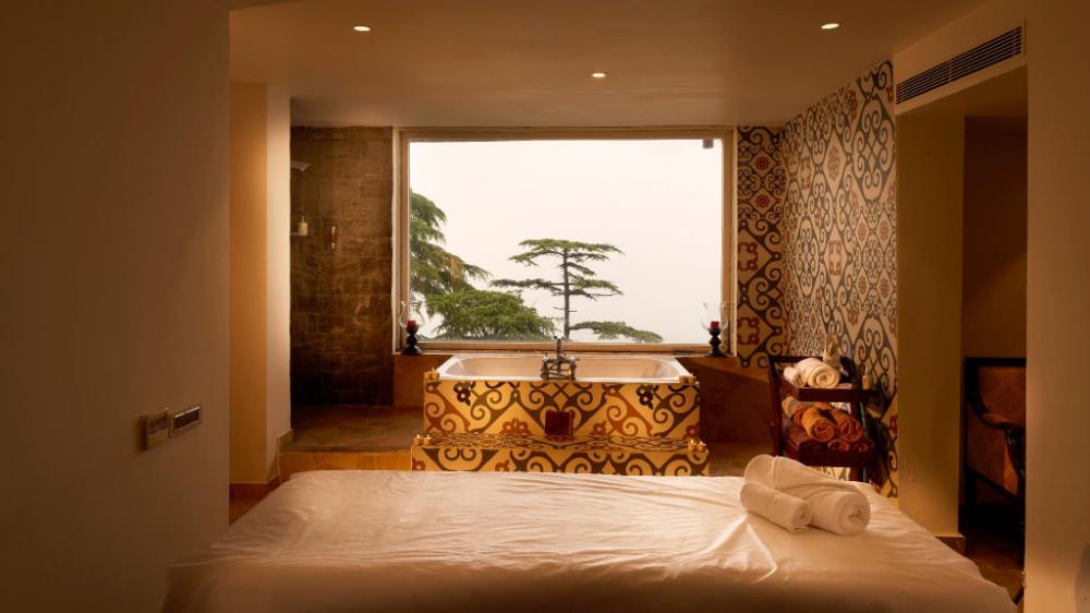 renest dunsvirk court mussoorie