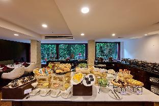 renest dunsvirk court mussoorie