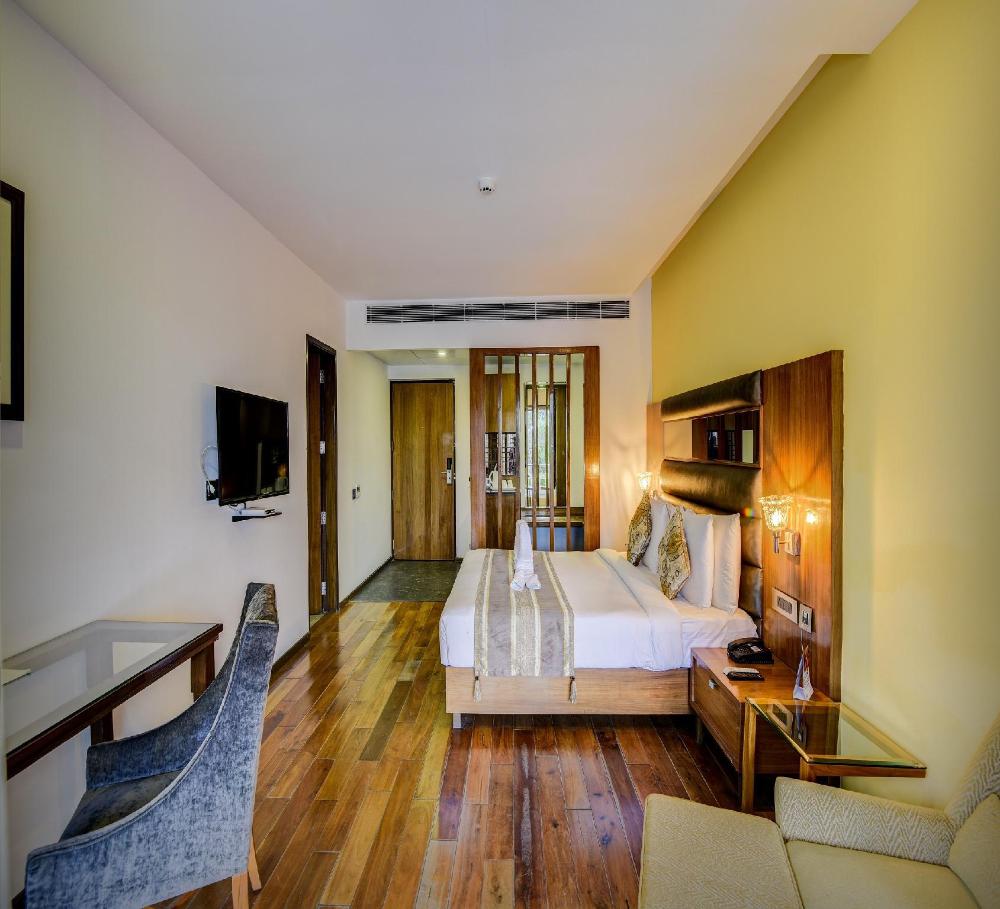 renest dunsvirk court mussoorie