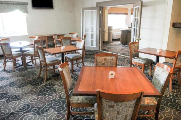 comfort inn and suites alameda at albuquerque balloon fiesta park