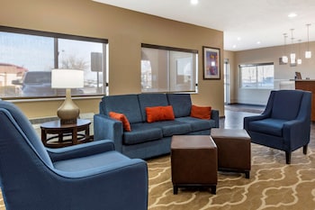 comfort inn and suites alameda at albuquerque balloon fiesta park