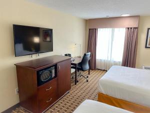 savai hotel ex best western overland park hotel