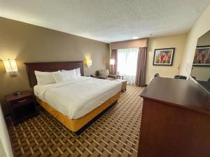savai hotel ex best western overland park hotel