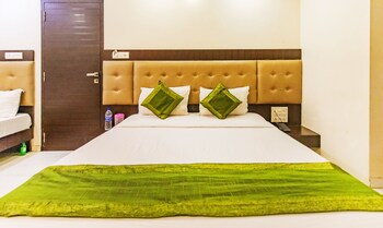 hotel bkc palace