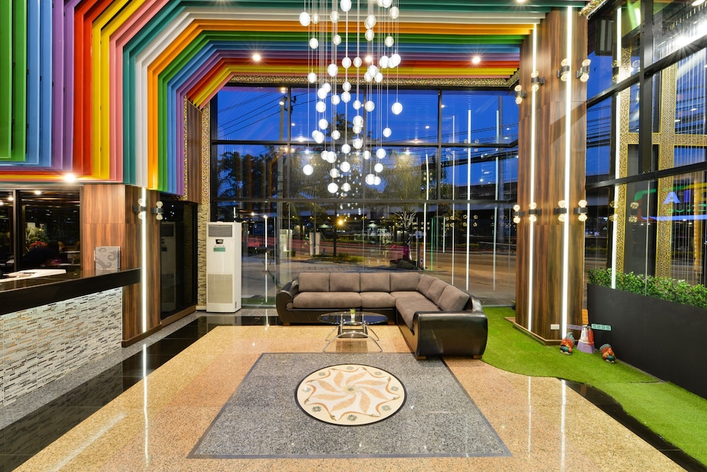 media hotel and residence