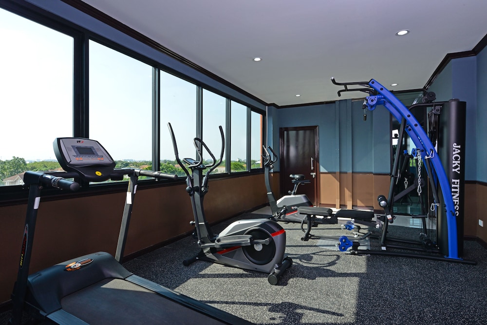 media hotel and residence