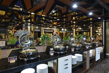 media hotel and residence