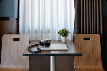 media hotel and residence