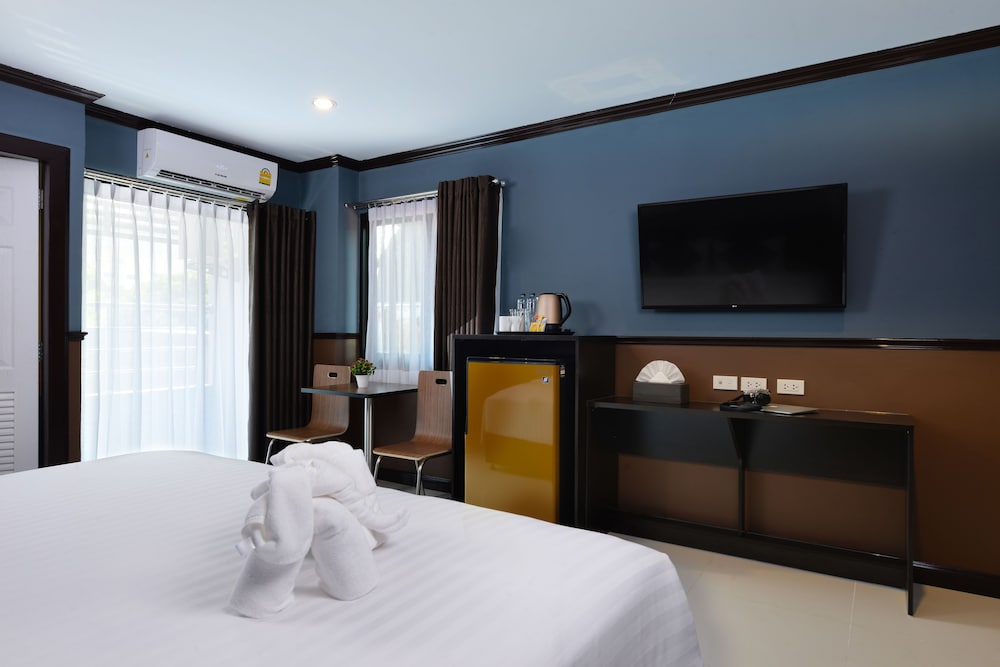 media hotel and residence