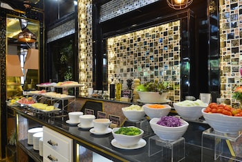 media hotel and residence