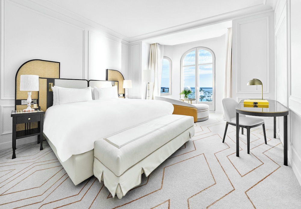 carlton cannes a regent hotel