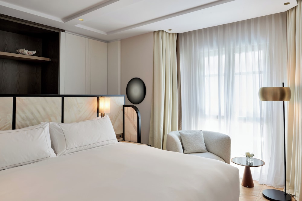 carlton cannes a regent hotel