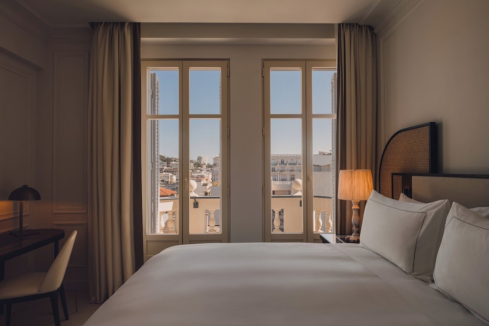 carlton cannes a regent hotel