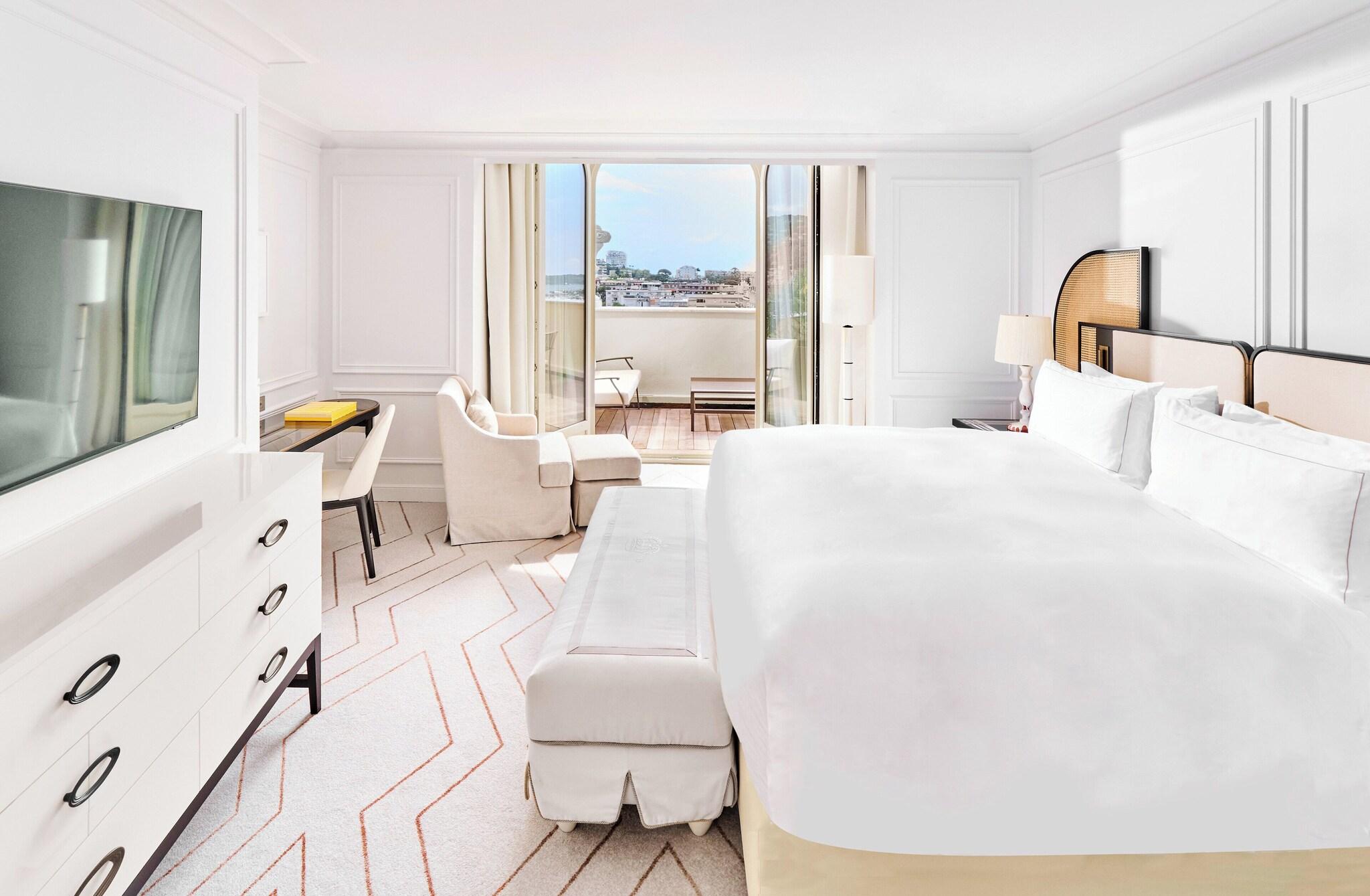 carlton cannes a regent hotel