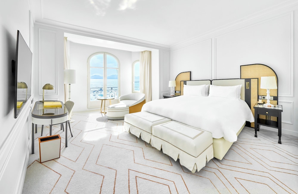 carlton cannes a regent hotel
