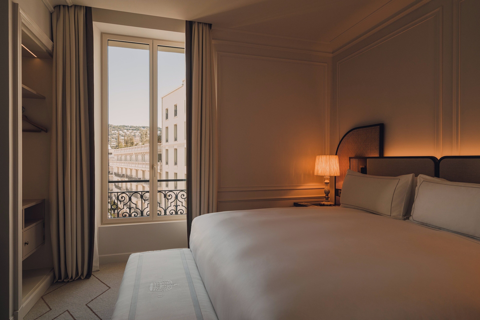 carlton cannes a regent hotel