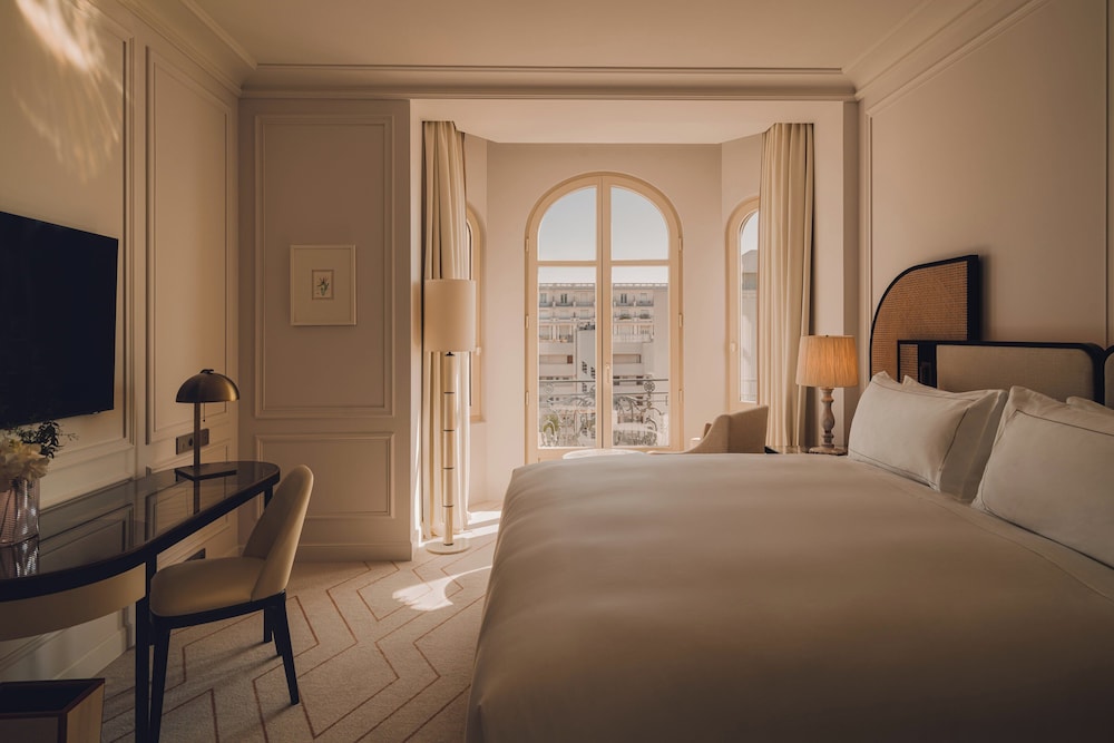 carlton cannes a regent hotel