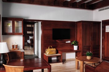 gokulam grand turtle on the beach