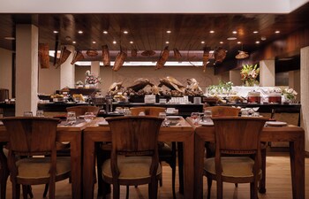 gokulam grand turtle on the beach