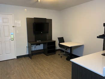 hawthorn extended stay by wyndham hobbs
