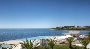 laguna maradiso hotel by aminess