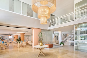 laguna maradiso hotel by aminess