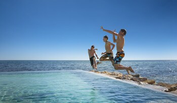 laguna maradiso hotel by aminess