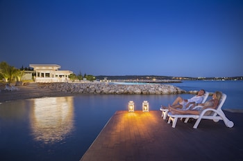 laguna maradiso hotel by aminess